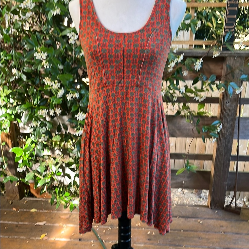 NATURAL LIFE Red and Teal Sleeveless Scoop Neck Midi Sundress